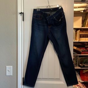 1822 Brand Dark Wash Skinny Jean Size 12